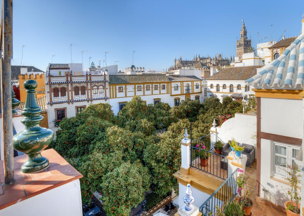 Hotel Dona Lina Seville Luaran gambar